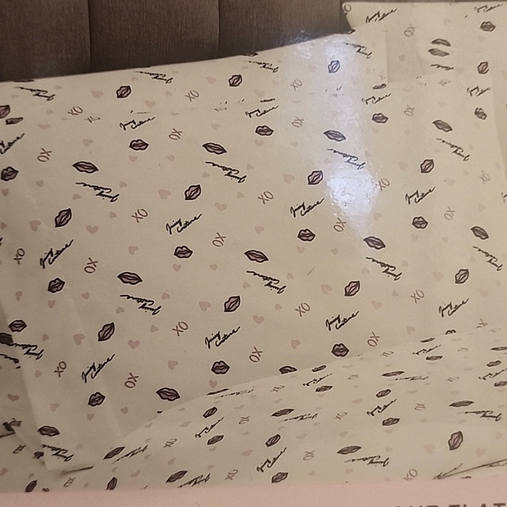 Juicy Couture OX Twin Sheet Set.